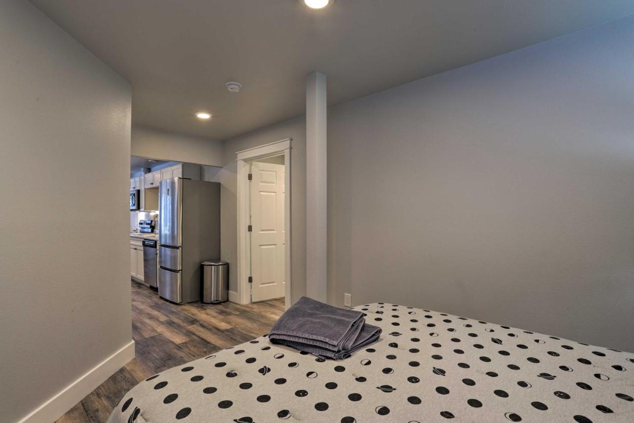 Modern Anchorage Getaway, Steps From Coastal Trail Διαμέρισμα Εξωτερικό φωτογραφία