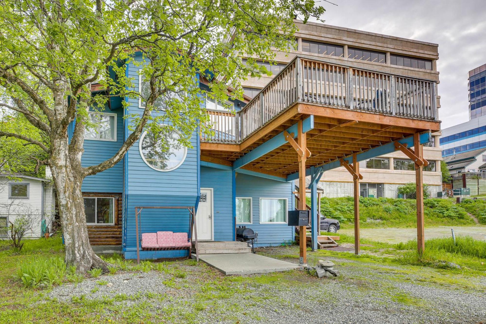 Modern Anchorage Getaway, Steps From Coastal Trail Διαμέρισμα Εξωτερικό φωτογραφία